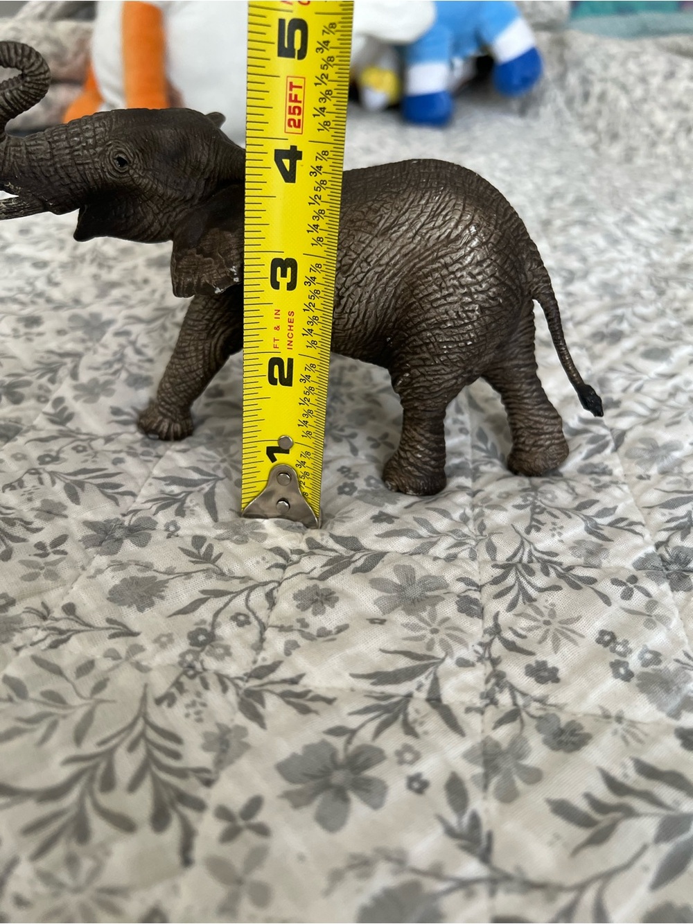 Schleich African Elephant Bull Figure 2015 Wildlife Safari Animal Toy 6.5” - Picture 2 of 4